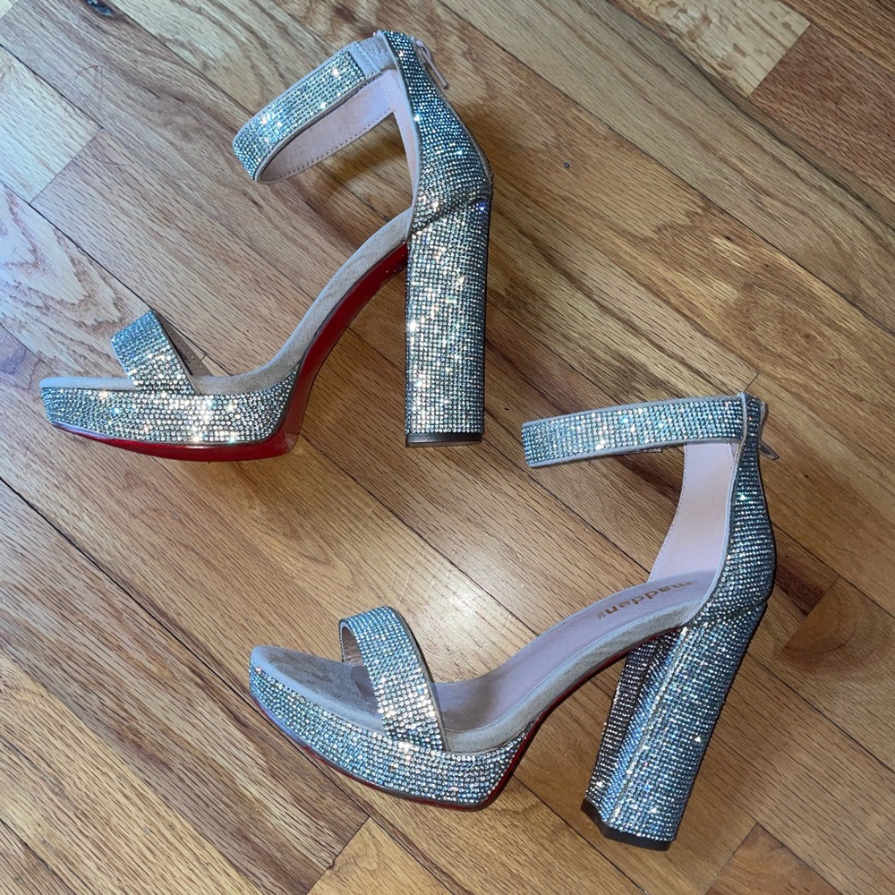 Madden Girl rhinestone embellished suede block heels with red bottoms NEW - Picture 2 of 10